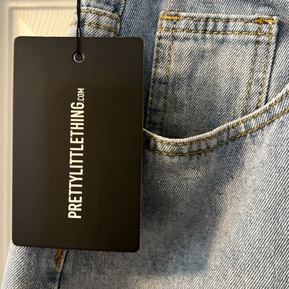 NWT Vintage Wash Denim Longline Turn Up Boyfriend Shorts Size 8 (UK size 12) - Picture 4 of 11